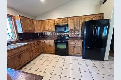 110 U'ren Lane, Redwood Falls, MN 56283 - Photo 10