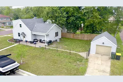 521 E 5th Street, Redwood Falls, MN 56283 - Photo 4