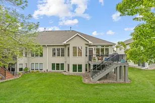 17925 39th Pl N, Plymouth, MN 55446 - Photo 4