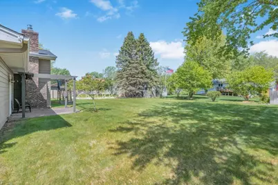 1375 Balsam Street E, Eagan, MN 55123 - Photo 22