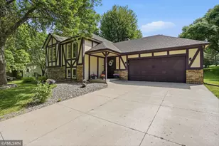 7024 Polaris Ln N, Maple Grove, MN 55311 - Photo 32