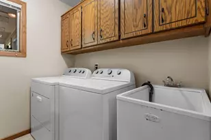 10130 31st Ave N, Plymouth, MN 55441 - Photo 34