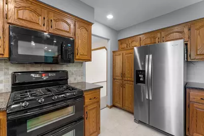 10130 31st Avenue N, Plymouth, MN 55441 - Photo 20