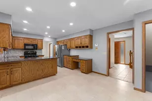 10130 31st Ave N, Plymouth, MN 55441 - Photo 26