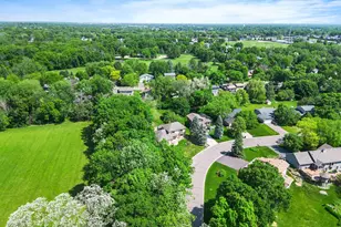 10130 31st Ave N, Plymouth, MN 55441 - Photo 2