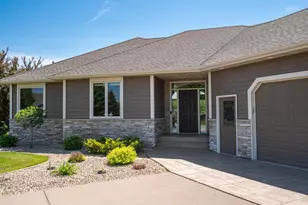 9015 Schutte Ct, Corcoran, MN 55340 - Photo 2
