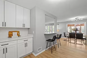 3501 W 103rd St, Bloomington, MN 55431 - Photo 10