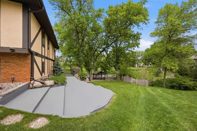 5724 Auto Club Circle, Bloomington, MN 55437 - Photo 26