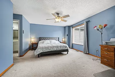 1106 Crystal Place W, Chaska, MN 55318 - Photo 12