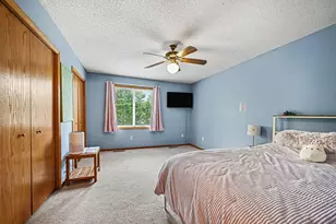 1106 Crystal Pl W, Chaska, MN 55318 - Photo 16