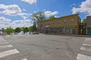 121 Main Ave W, Winsted, MN 55395 - Photo 1