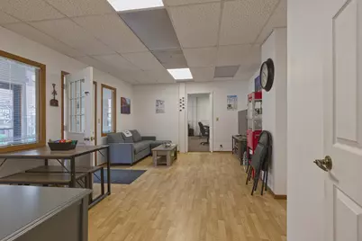121 Main Avenue W, Winsted, MN 55395 - Photo 6