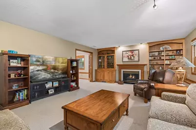 1705 Laurel Avenue, Hudson, WI 54016 - Photo 6