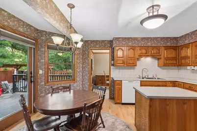 1705 Laurel Avenue, Hudson, WI 54016 - Photo 18