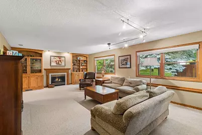 1705 Laurel Avenue, Hudson, WI 54016 - Photo 4