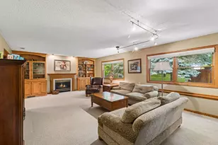 1705 Laurel Ave, Hudson, WI 54016 - Photo 4