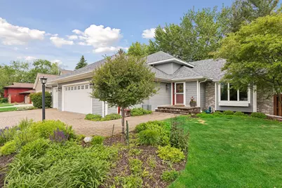 1705 Laurel Avenue, Hudson, WI 54016 - Photo 2