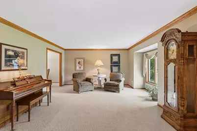 1705 Laurel Avenue, Hudson, WI 54016 - Photo 10