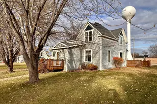 111 4th St S, Grove City, MN 56243 - Photo 2