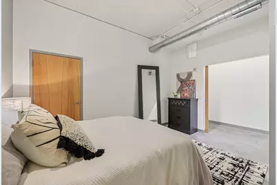 2929 Chicago Avenue #1105, Minneapolis, MN 55407 - Photo 24