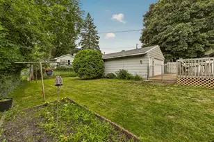 2412 25th St NW, Rochester, MN 55901 - Photo 24