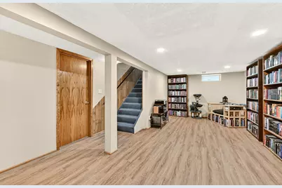 2412 25th Street NW, Rochester, MN 55901 - Photo 16