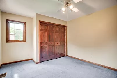 16760 N Manor Road, Eden Prairie, MN 55346 - Photo 18