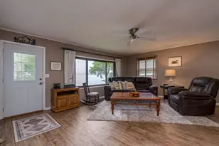 22774 Stavenau Ln, Elysian, MN 56028 - Photo 10