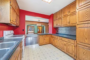 119 S Orient St, Fairmont, MN 56031 - Photo 10