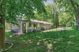 12020 Mayflower Cir, Hopkins, MN 55305 - Photo 52