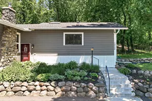 12020 Mayflower Cir, Hopkins, MN 55305 - Photo 6