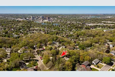 1805 Teton Lane NE, Rochester, MN 55906 - Photo 4