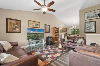 350 Blue Spruce Lane, Somerset, WI 54025 - Photo 6