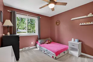 1802 Oak Knoll Dr NE, Alexandria, MN 56308 - Photo 14