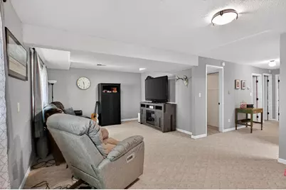 1802 Oak Knoll Drive NE, Alexandria, MN 56308 - Photo 22