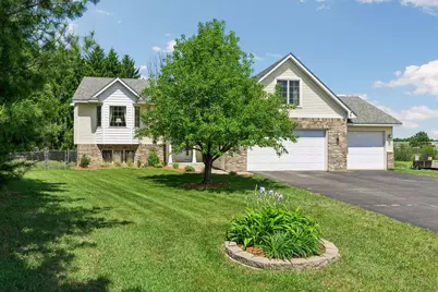 4946 259th Court, Wyoming, MN 55092 - Photo 1