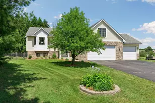 4946 259th Ct, Wyoming, MN 55092 - Photo 1