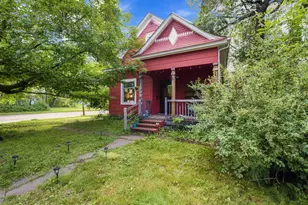 609 2nd Ave SW, Cambridge, MN 55008 - Photo 2