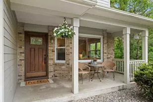 17149 Hayes Ave, Lakeville, MN 55044 - Photo 2