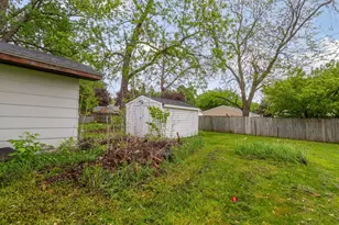221 Beech Ave, Owatonna, MN 55060 - Photo 8