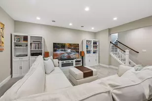 5913 Kellogg Ave, Edina, MN 55424 - Photo 46