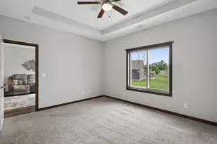 211 8th Ave NE, Isanti, MN 55040 - Photo 16