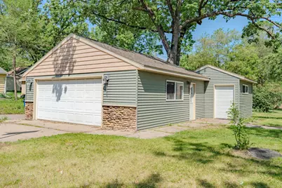 443 6th Street NE, Saint Cloud, MN 56304 - Photo 4