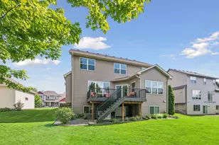 1046 Gusty Dr, Waconia, MN 55387 - Photo 46