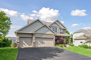 1046 Gusty Dr, Waconia, MN 55387 - Photo 4