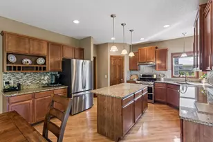 1046 Gusty Dr, Waconia, MN 55387 - Photo 18