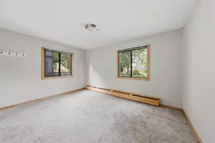 2530 1st Ave S, Minneapolis, MN 55404 - Photo 14