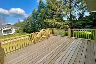 201 25th St SW, Austin, MN 55912 - Photo 4