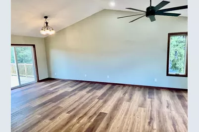 201 25th Street SW, Austin, MN 55912 - Photo 16