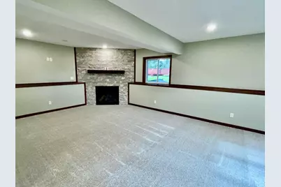 201 25th Street SW, Austin, MN 55912 - Photo 24